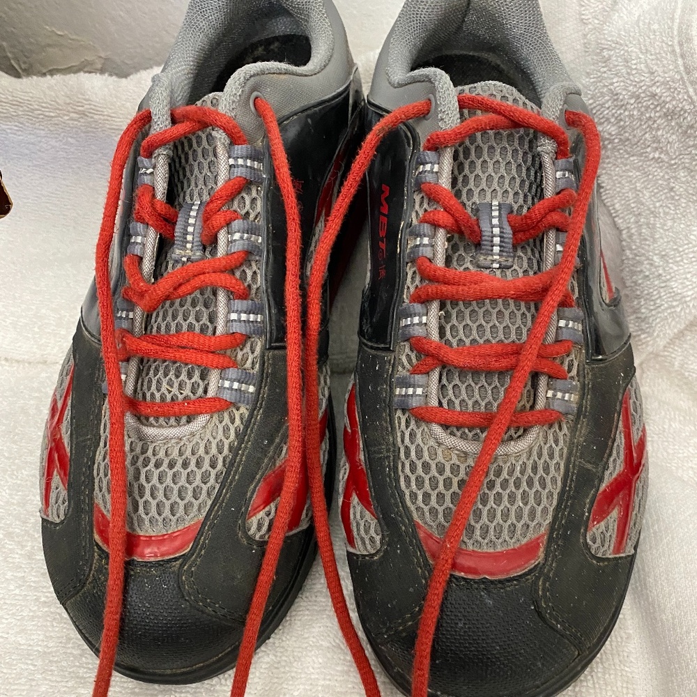 Men's Shoes MBT Walker;    Walking Toning Rocker shoes  Size 8 US;  EUR size 41